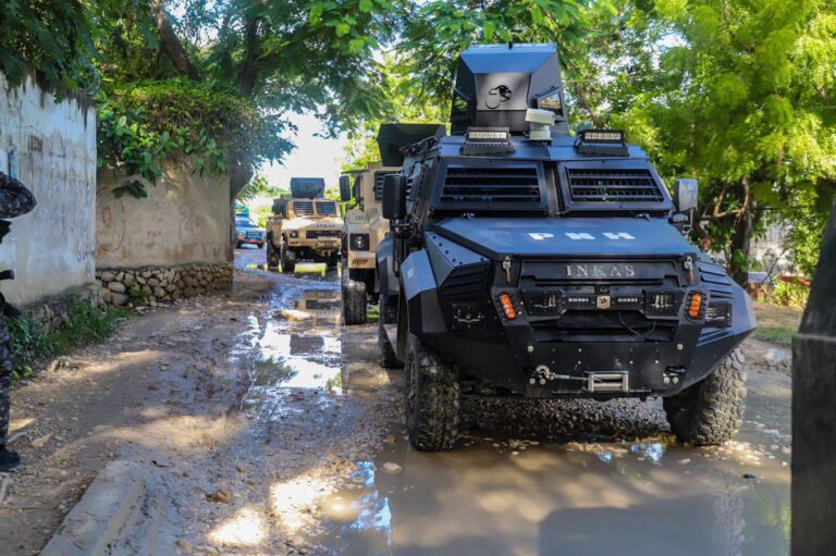 Canadian armoured vehicles in Haiti