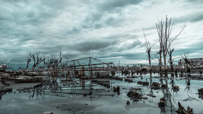 Limiting the environmental impact of explosive weapons